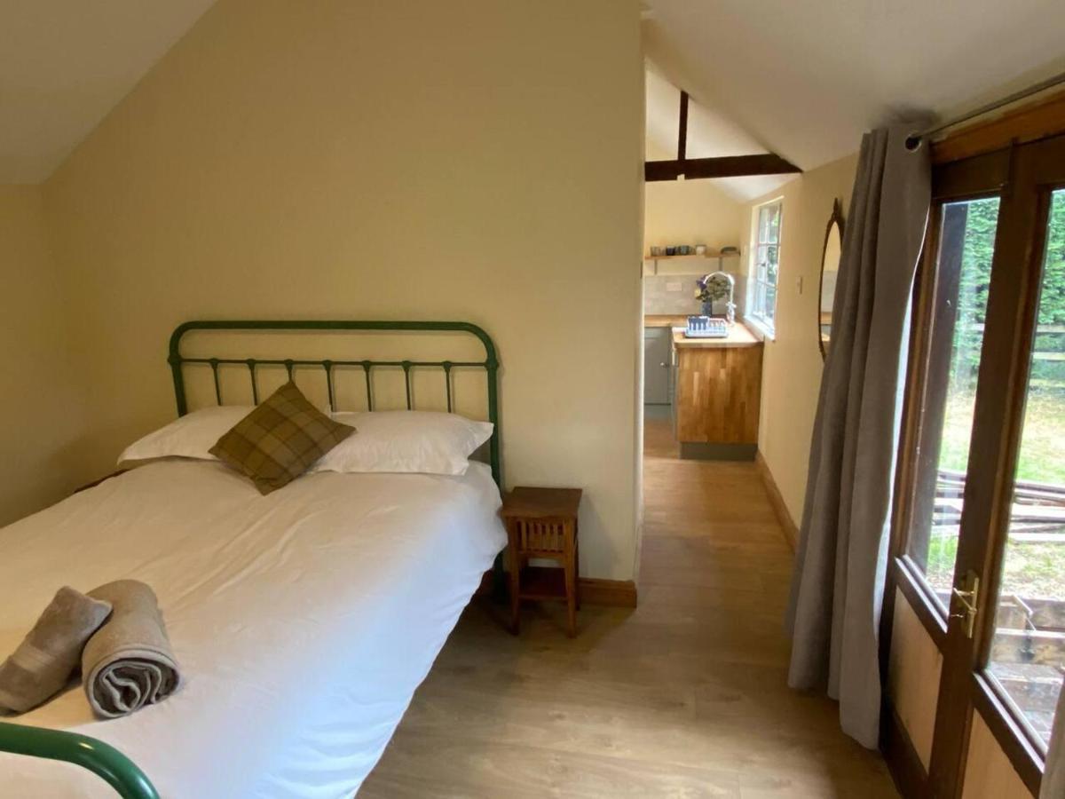 Orchard Cabin Herefordshire Wye Valley Ross-on-Wye エクステリア 写真
